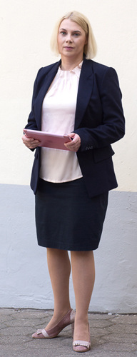 Portrait der Rechtsanwältin Alexandra Braun aus Hamburg. Fachanwältin für Strafrecht. Foto: Regine Christiansen